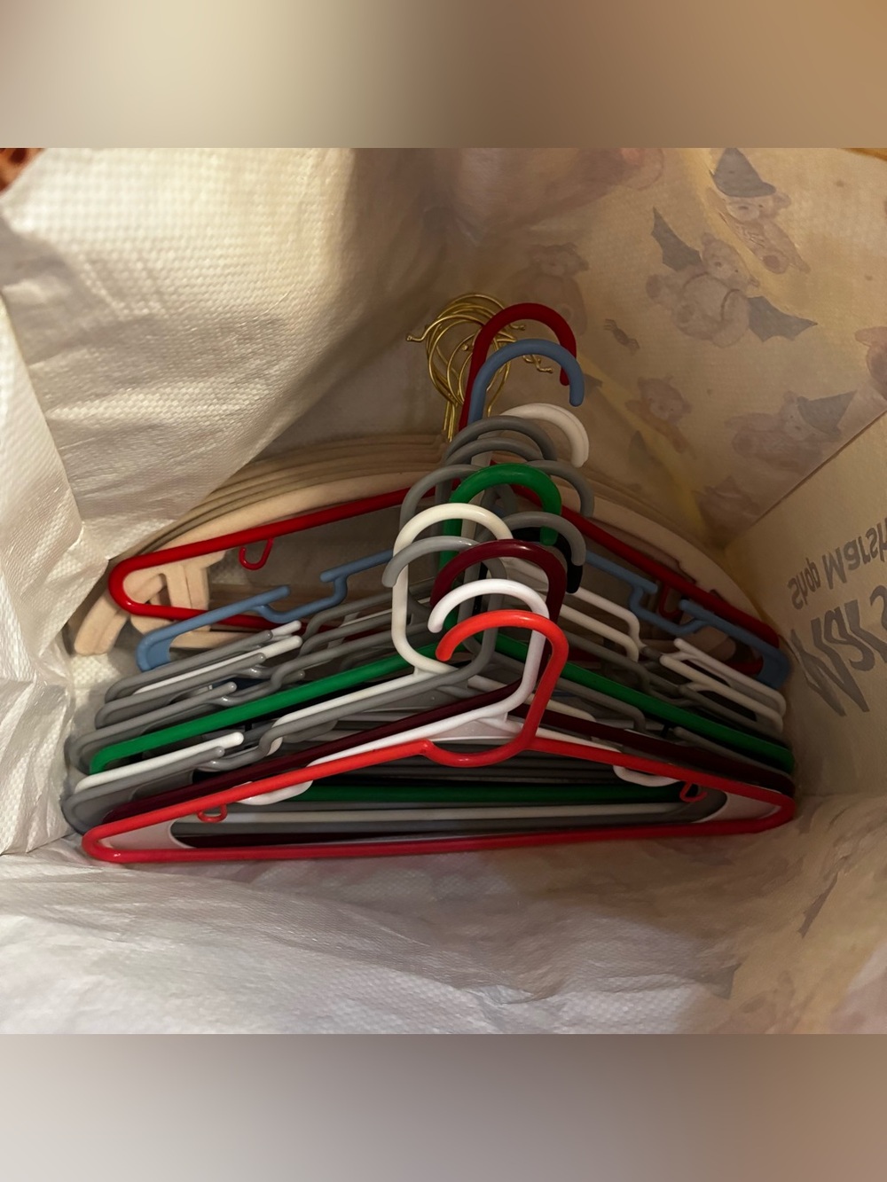 Multi-Color Plastic Coat Hangers - Pack of Mixed Colors